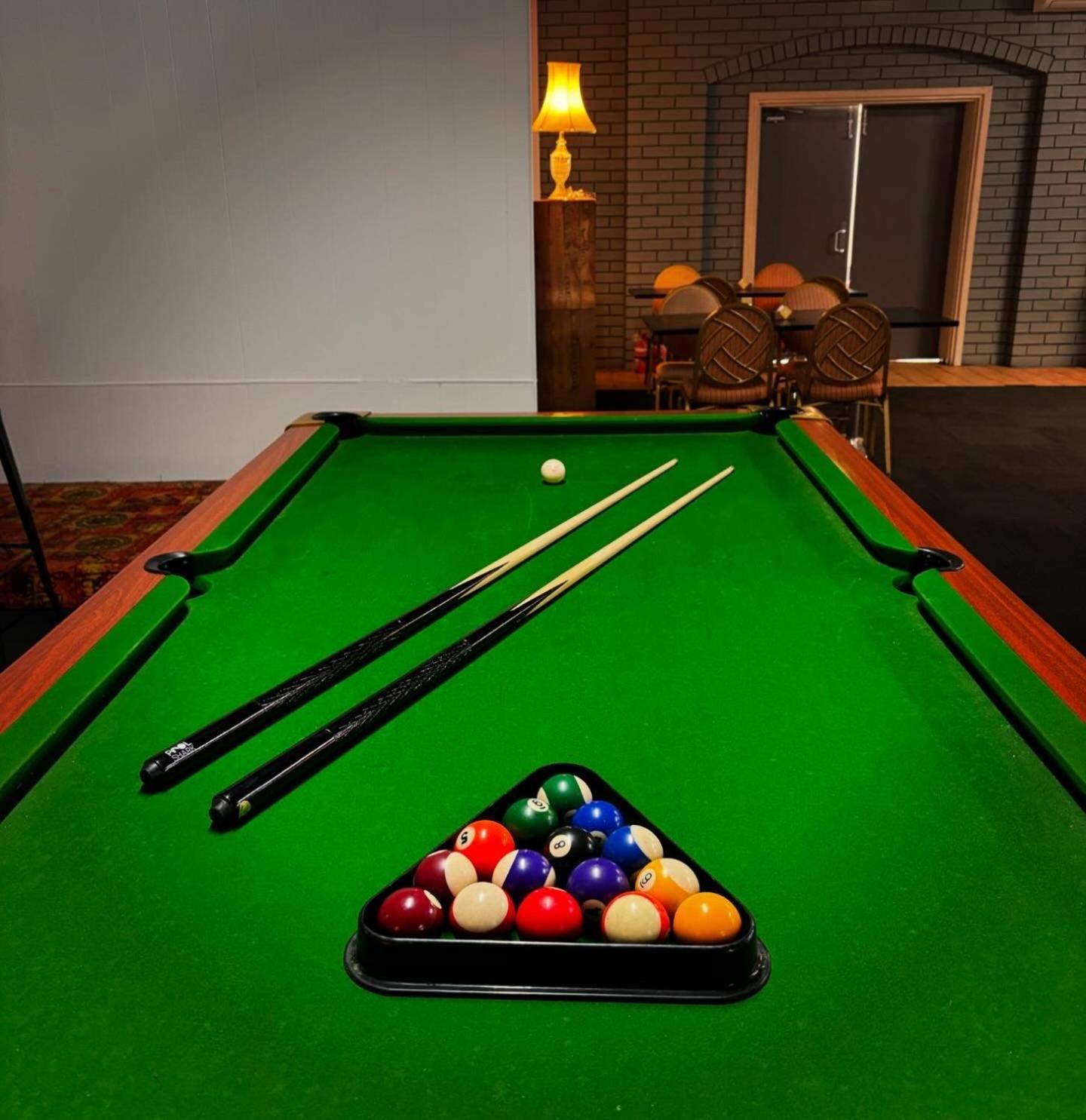 The Club Hotel Collie Buitenkant foto
